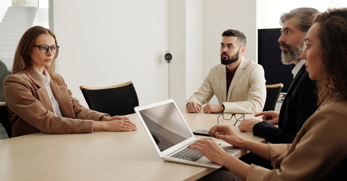 “为何人们使用技术支持辅助——了解玩家使用技术支持辅助的原因”