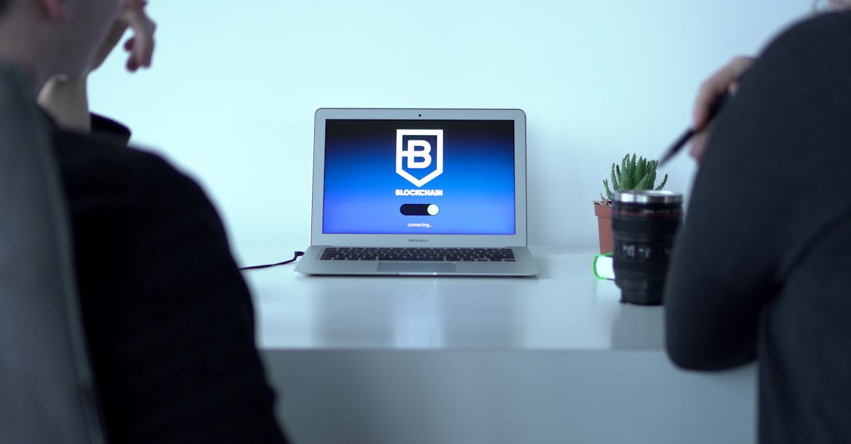 实名QQ号买卖:智慧老人app详情下载教程